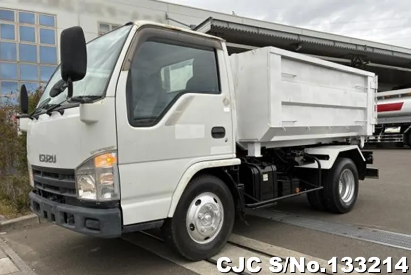 2007 Isuzu / Elf Stock No. 133214