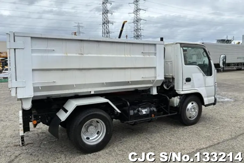 2007 Isuzu / Elf Stock No. 133214
