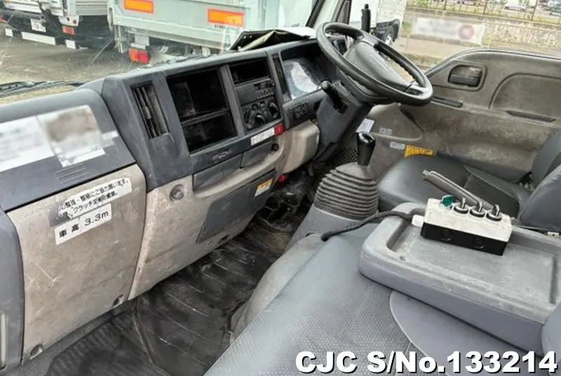 2007 Isuzu / Elf Stock No. 133214