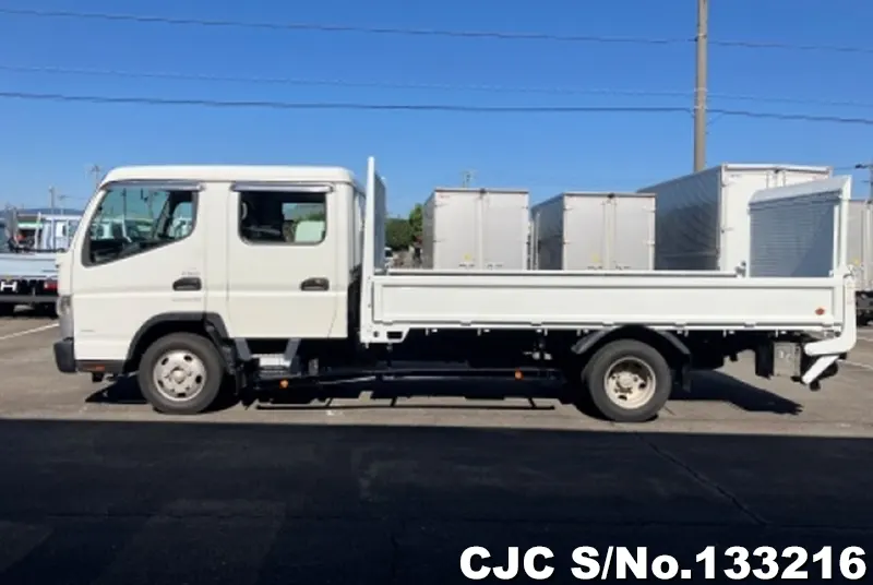 2017 Mitsubishi / Canter Stock No. 133216