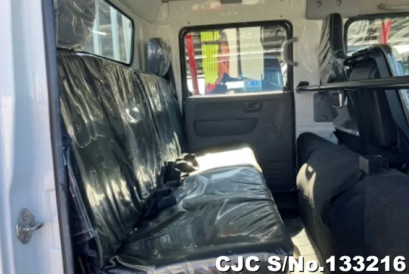 2017 Mitsubishi / Canter Stock No. 133216