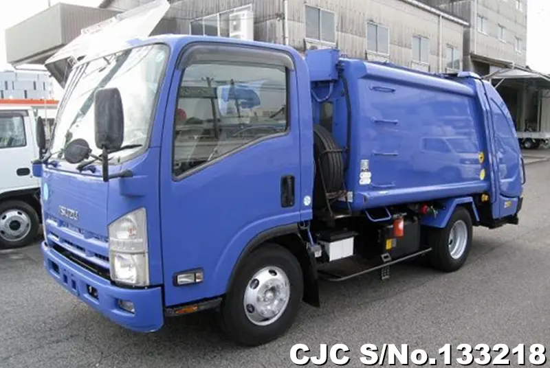 2009 Isuzu / Elf Stock No. 133218