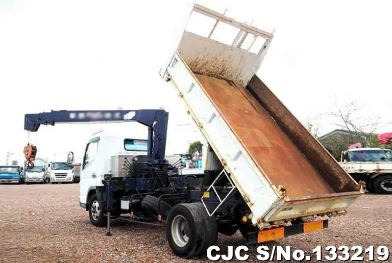 2004 Mitsubishi / Canter Stock No. 133219