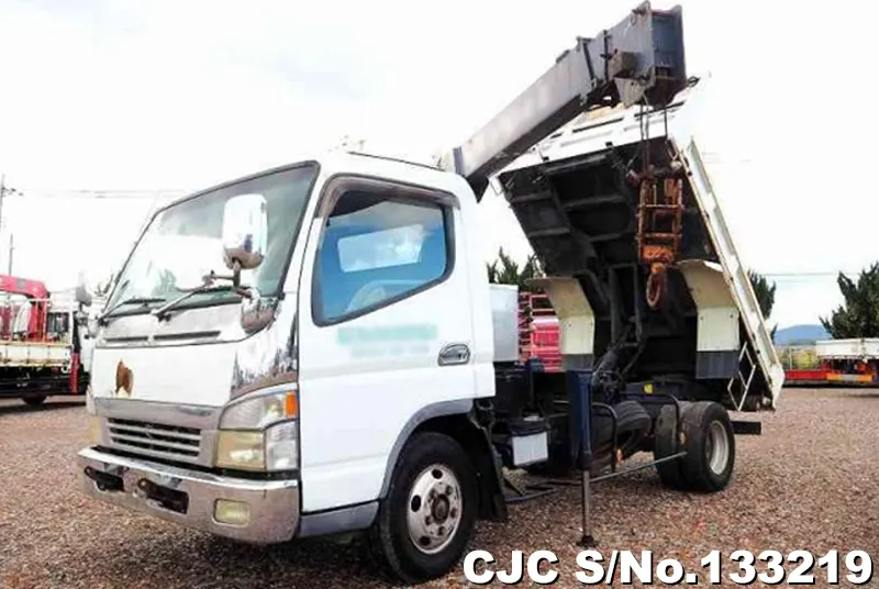 2004 Mitsubishi / Canter Stock No. 133219