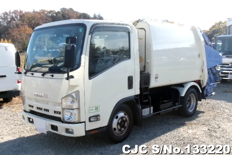 2009 Isuzu / Elf Stock No. 133220