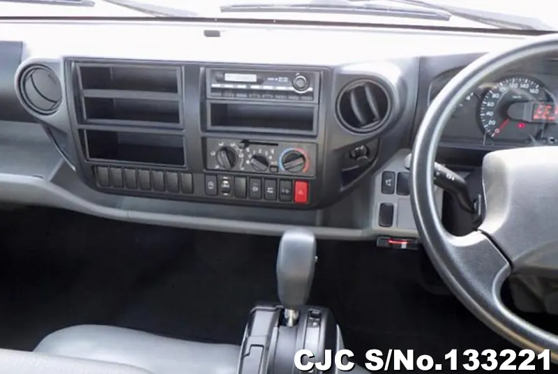 2018 Hino / Dutro Stock No. 133221