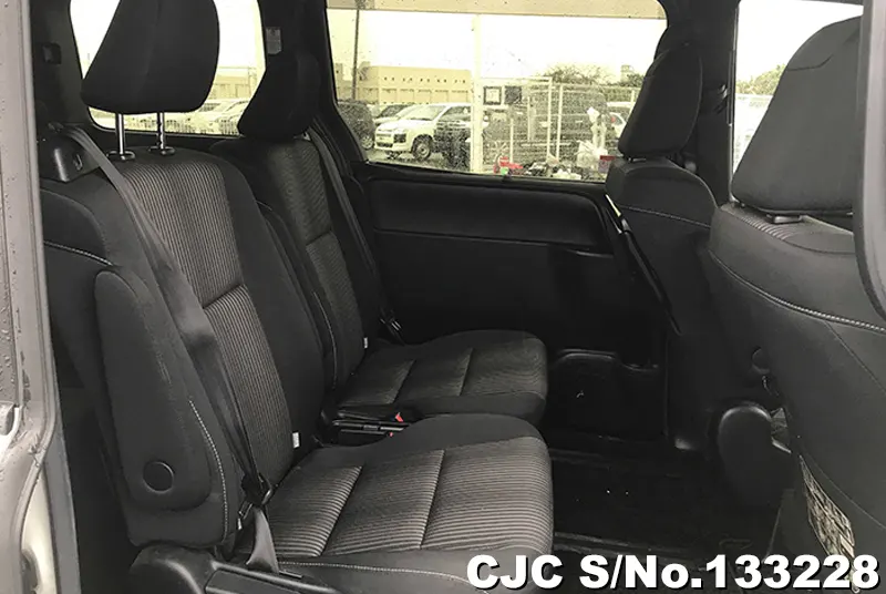 2018 Toyota / Voxy Stock No. 133228