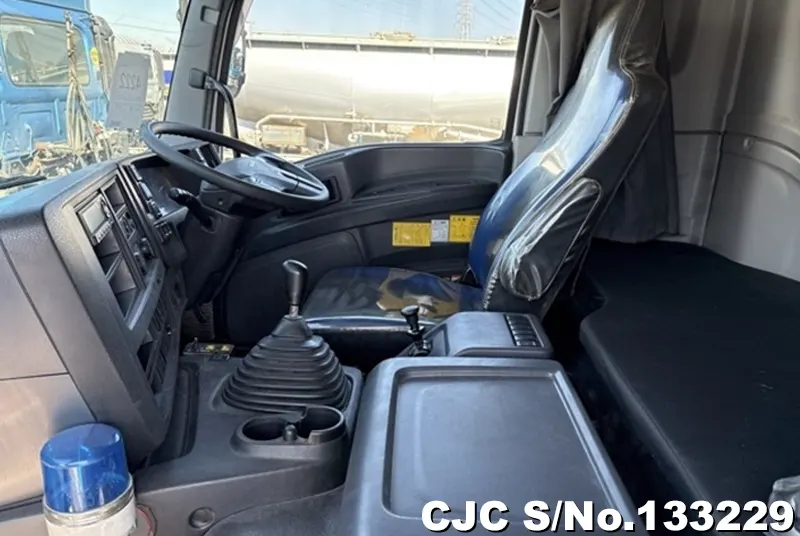 2017 Isuzu / Giga Stock No. 133229