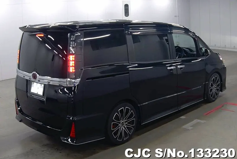 2016 Toyota / Voxy Stock No. 133230