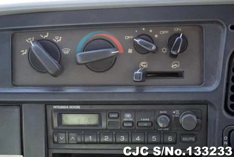 2000 Mitsubishi / Canter Stock No. 133233