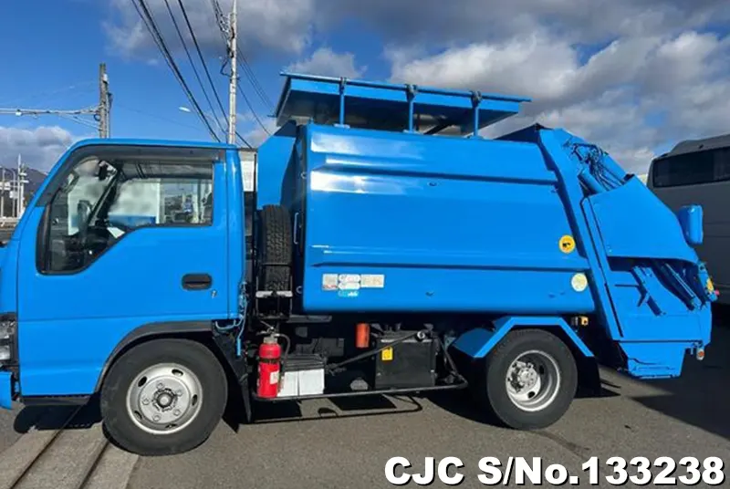 2006 Isuzu / Elf Stock No. 133238