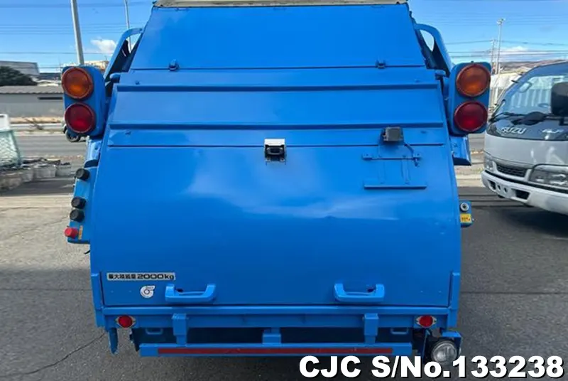 2006 Isuzu / Elf Stock No. 133238