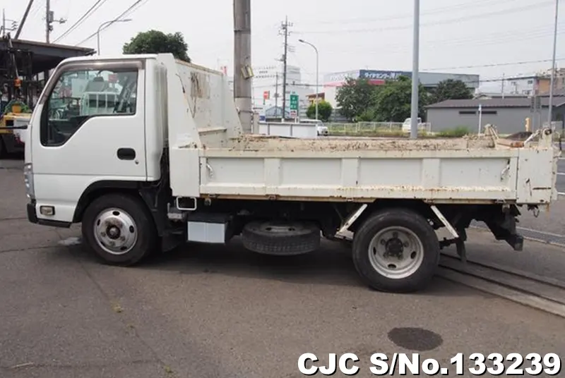 2009 Isuzu / Elf Stock No. 133239