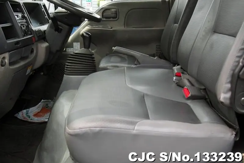 2009 Isuzu / Elf Stock No. 133239