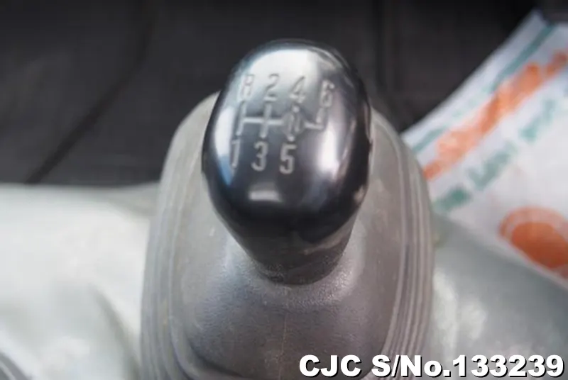 2009 Isuzu / Elf Stock No. 133239