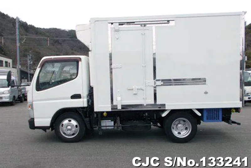 2015 Mitsubishi / Canter Stock No. 133241