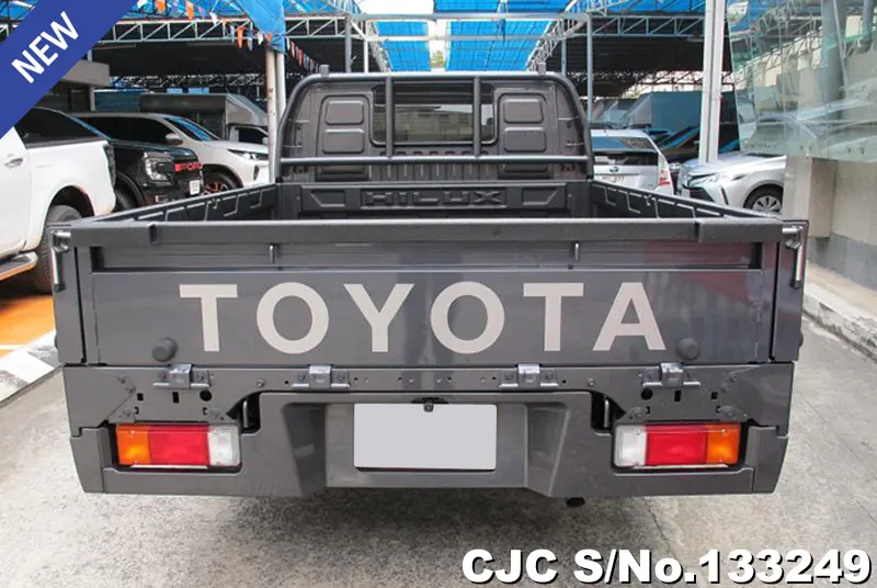 2025 Toyota / Hilux / Champ Stock No. 133249