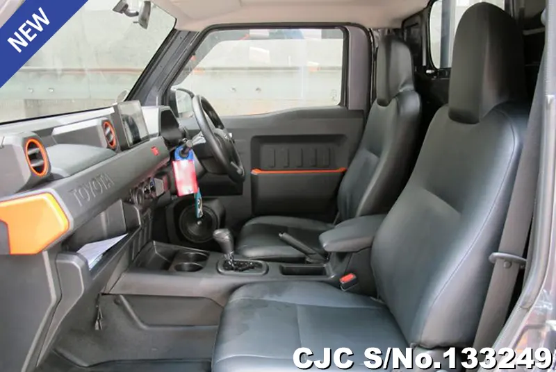 2025 Toyota / Hilux / Champ Stock No. 133249