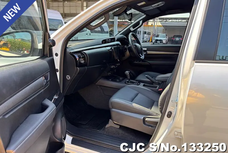 2025 Toyota / Hilux / Revo Rocco Stock No. 133250