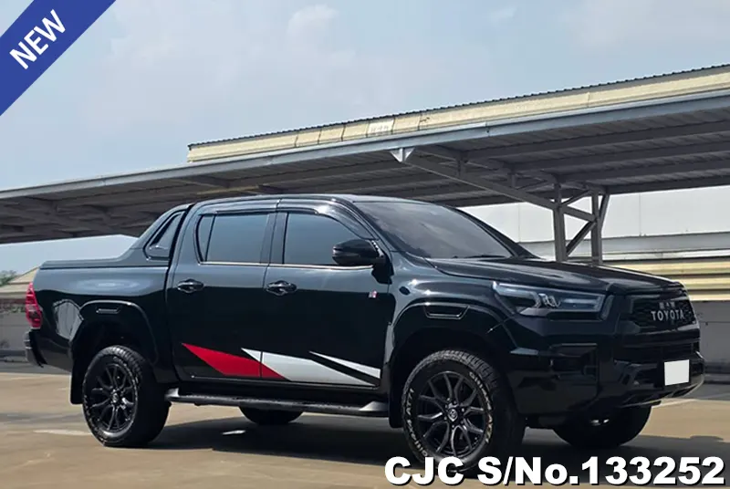 2023 Toyota / Hilux / Revo Stock No. 133252