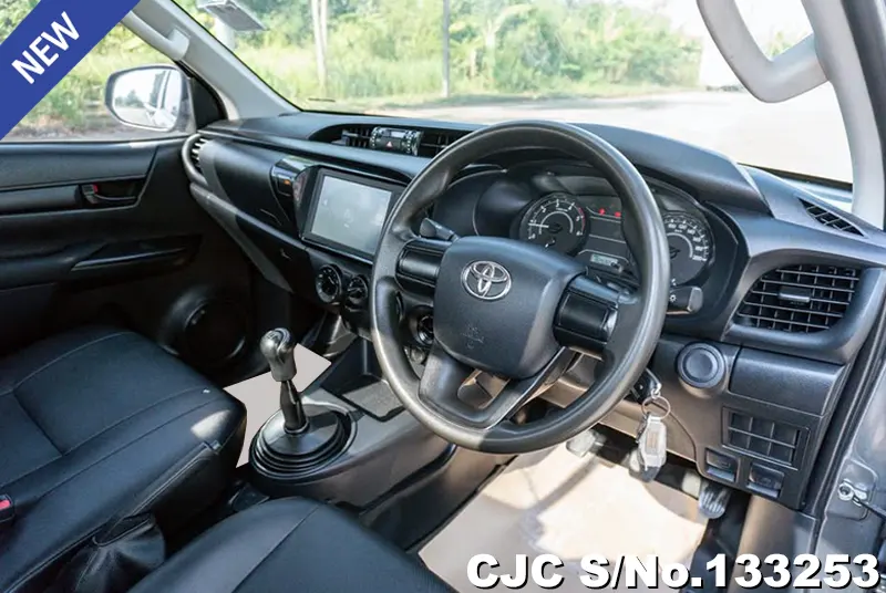 2020 Toyota / Hilux / Revo Stock No. 133253