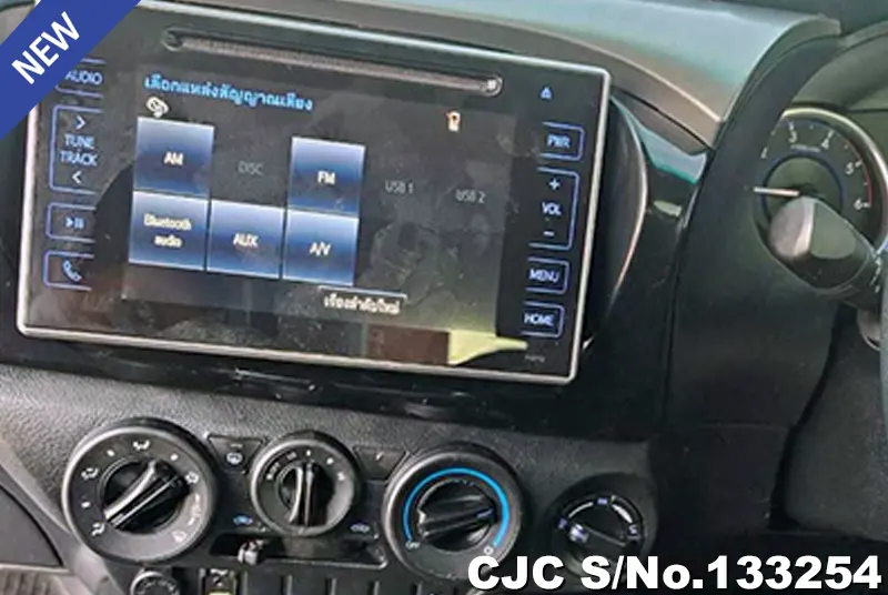 2018 Toyota / Hilux / Revo Stock No. 133254