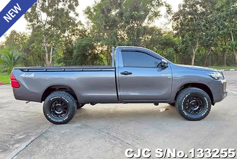 2022 Toyota / Hilux / Revo Stock No. 133255