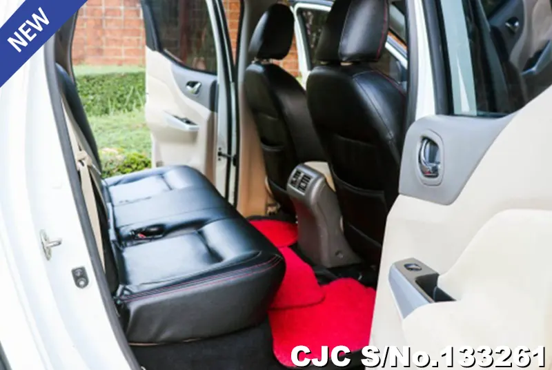 2019 Nissan / Navara Stock No. 133261