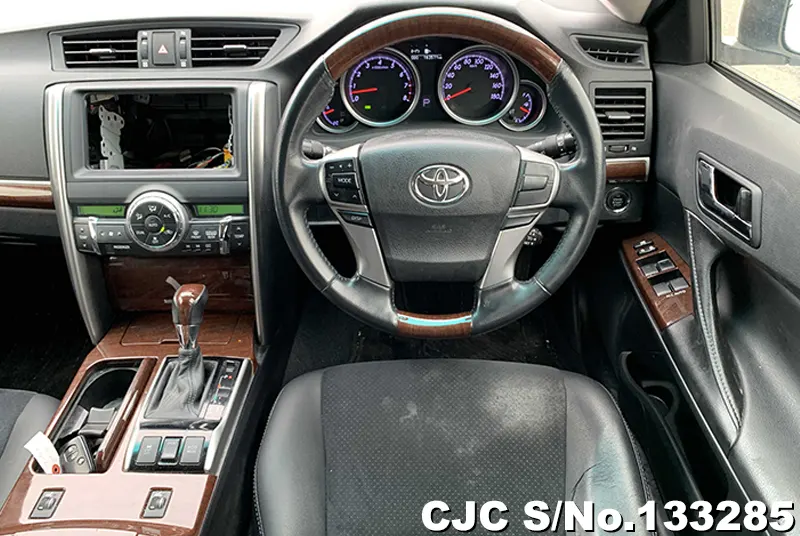 2016 Toyota / Mark X Stock No. 133285