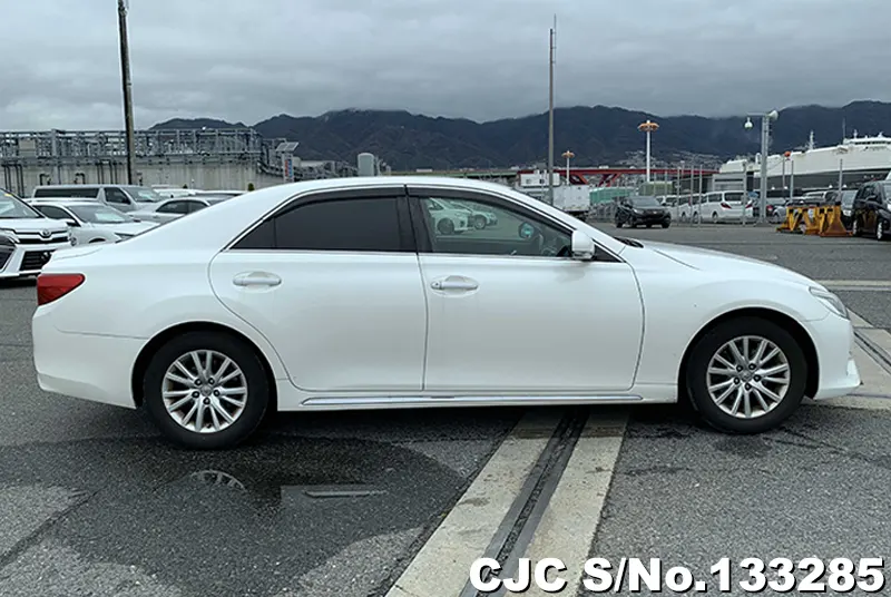 2016 Toyota / Mark X Stock No. 133285