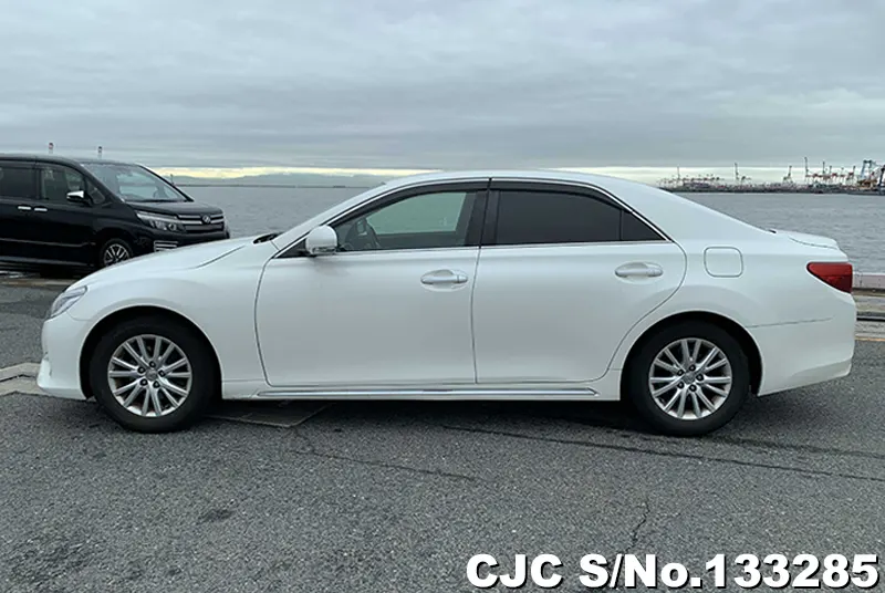 2016 Toyota / Mark X Stock No. 133285