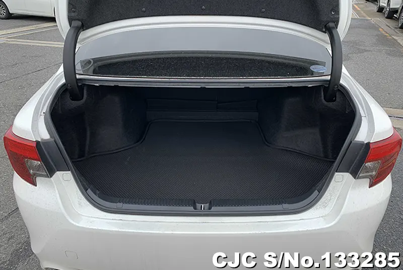 2016 Toyota / Mark X Stock No. 133285