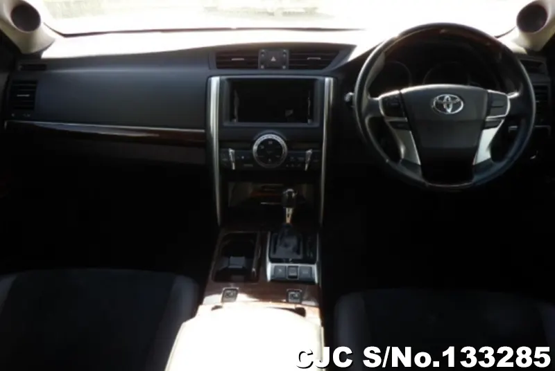 2016 Toyota / Mark X Stock No. 133285