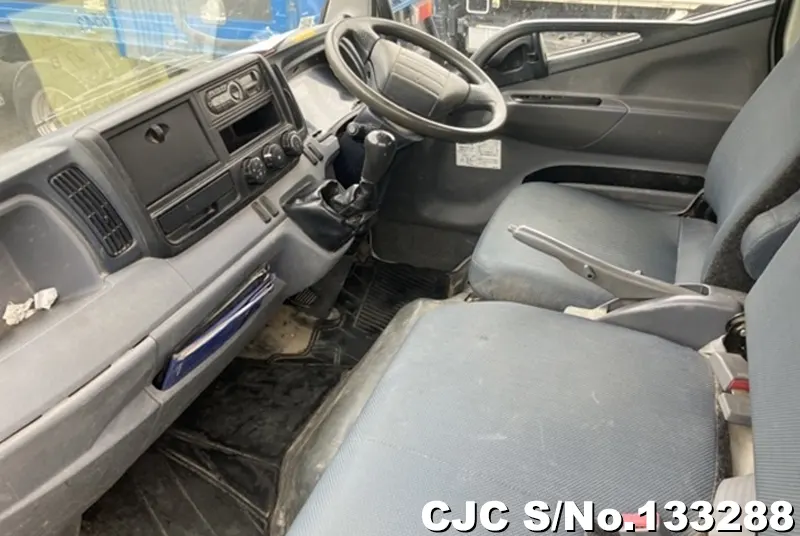 2015 Mitsubishi / Canter Stock No. 133288