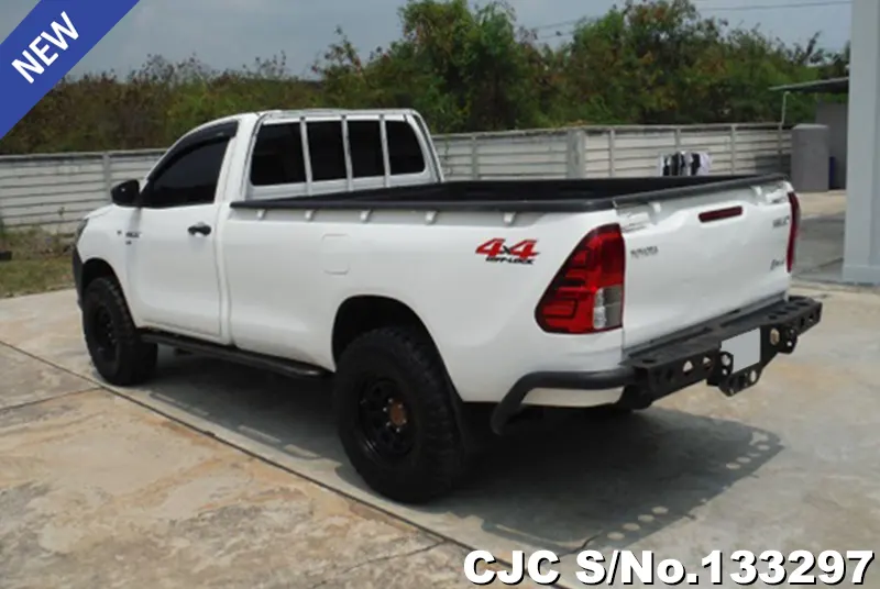 2020 Toyota / Hilux / Revo Stock No. 133297