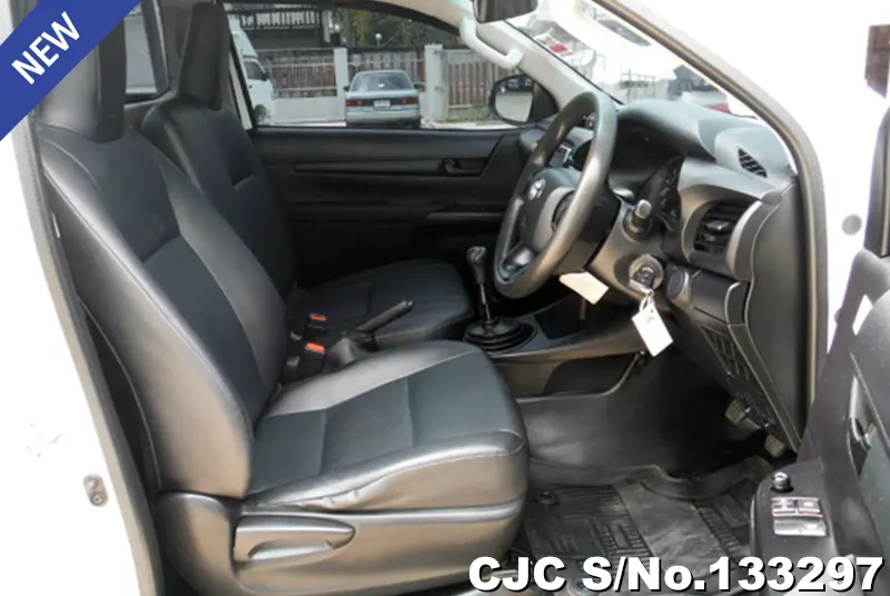 2020 Toyota / Hilux / Revo Stock No. 133297