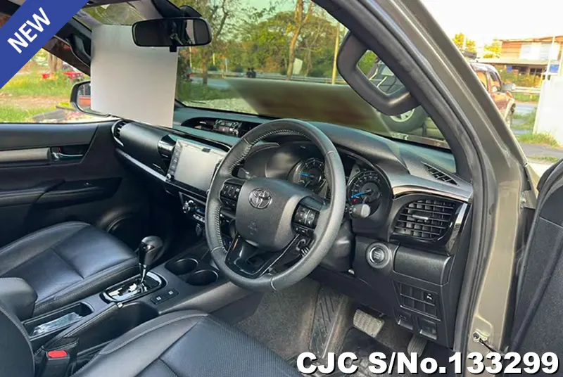 2021 Toyota / Hilux / Revo Rocco Stock No. 133299