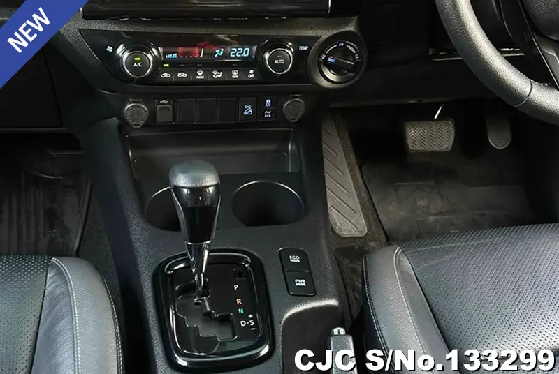 2021 Toyota / Hilux / Revo Rocco Stock No. 133299