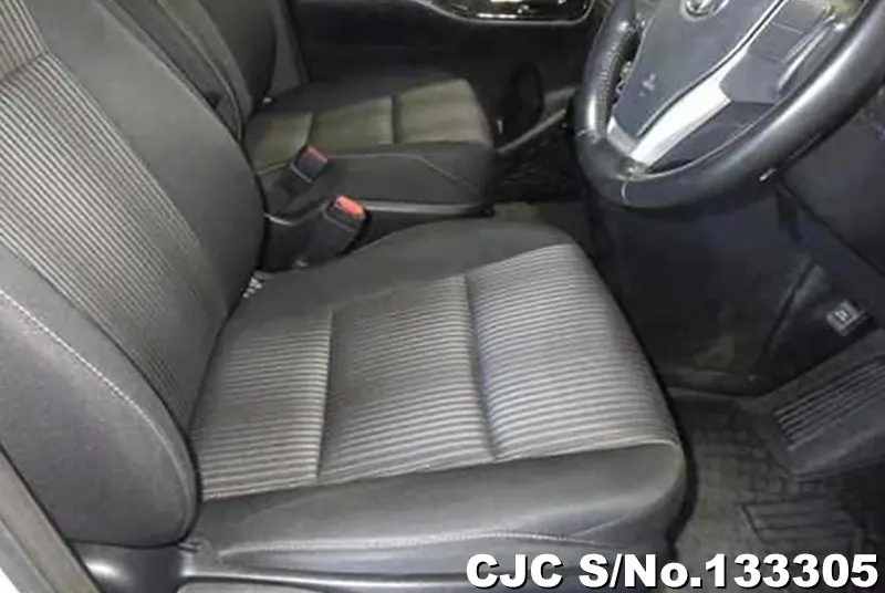 2017 Toyota / Voxy Stock No. 133305