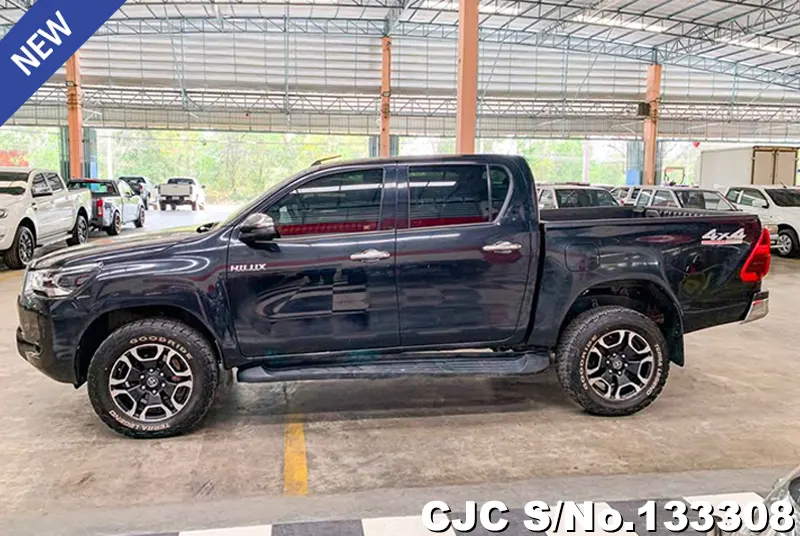 2021 Toyota / Hilux / Revo Stock No. 133308