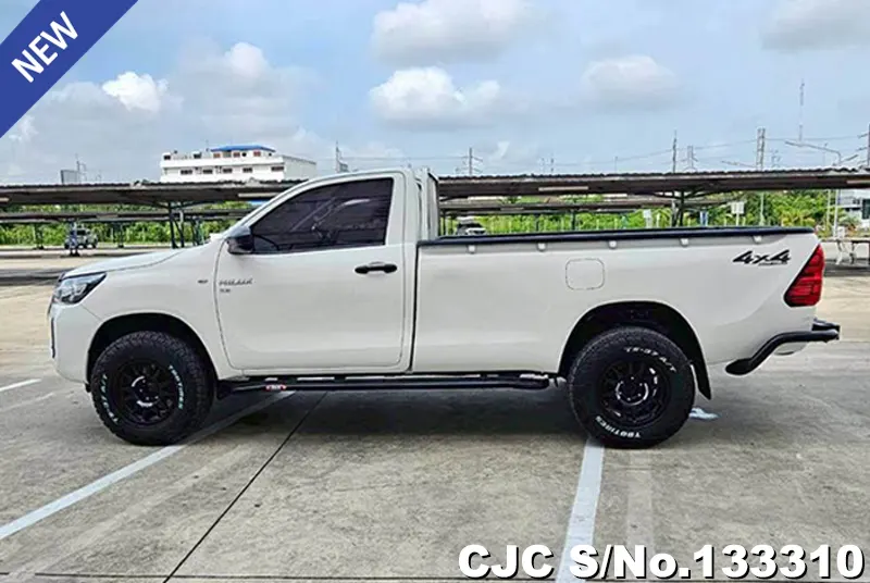 2023 Toyota / Hilux / Revo Stock No. 133310