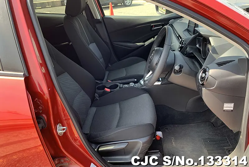 2017 Mazda / Demio Stock No. 133314