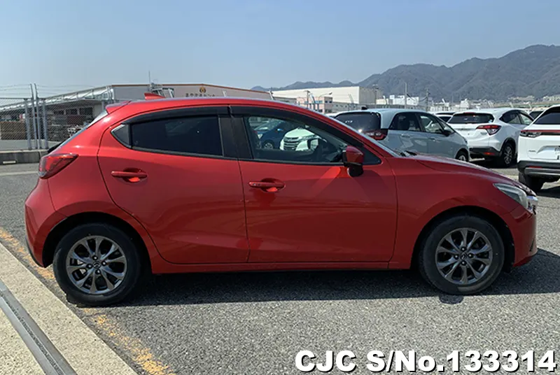 2017 Mazda / Demio Stock No. 133314