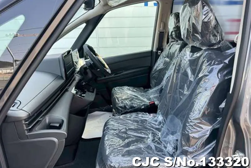 2026 Nissan / Serena Stock No. 133320