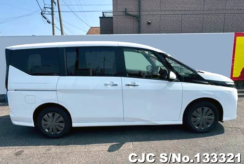 2026 Nissan / Serena Stock No. 133321