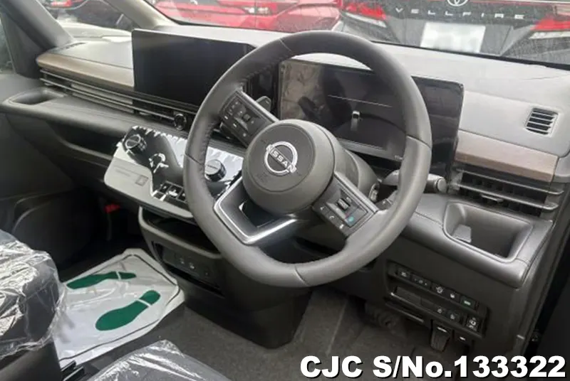 2025 Nissan / Serena Stock No. 133322