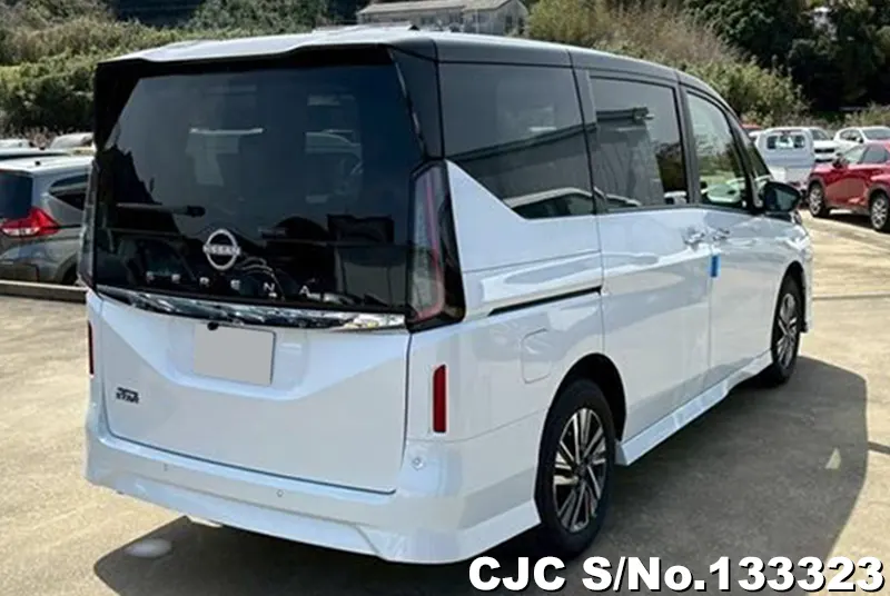 2025 Nissan / Serena Stock No. 133323