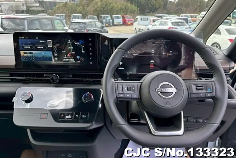 2025 Nissan / Serena Stock No. 133323