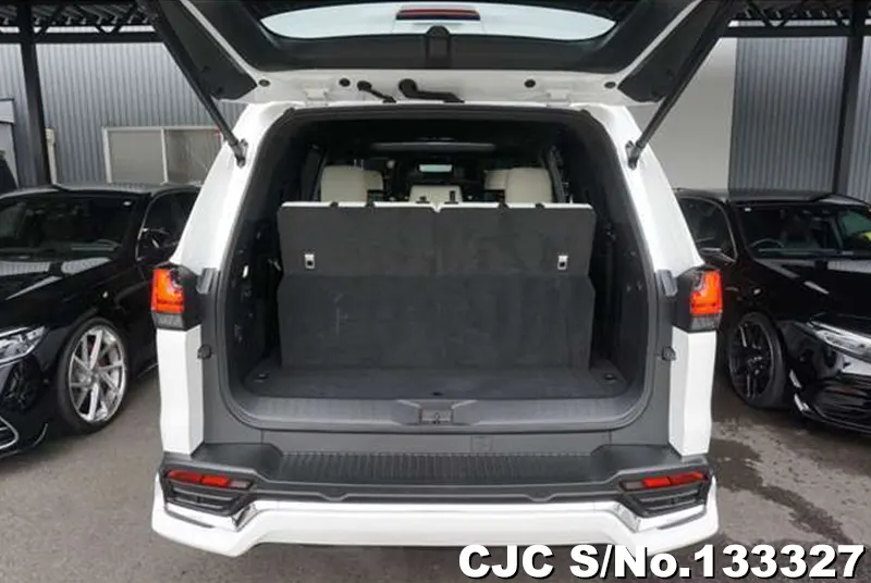 2023 Lexus / LX 600 Stock No. 133327
