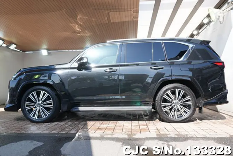 2023 Lexus / LX 600 Stock No. 133328